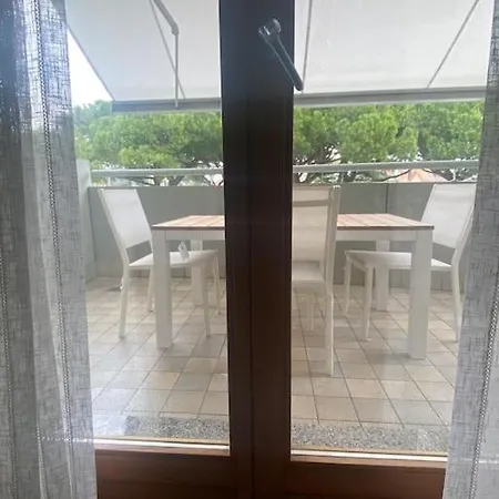 דירה Trilocale Con Posto Spiaggia/ombrellone Compreso