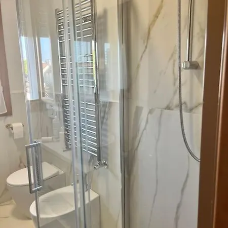 דירה Trilocale Con Posto Spiaggia/ombrellone Compreso *