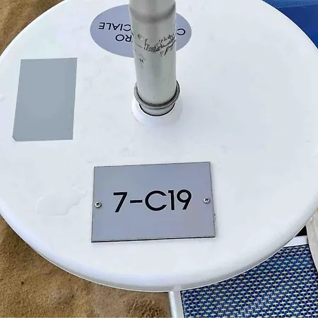 Trilocale Con Posto Spiaggia/ombrellone Compreso דירה לידו די ג'סולו
